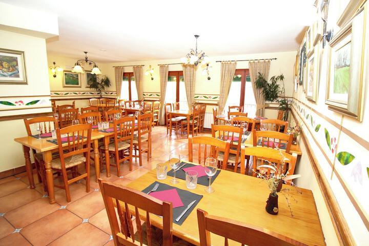 Hotel La Botiga in Prades
