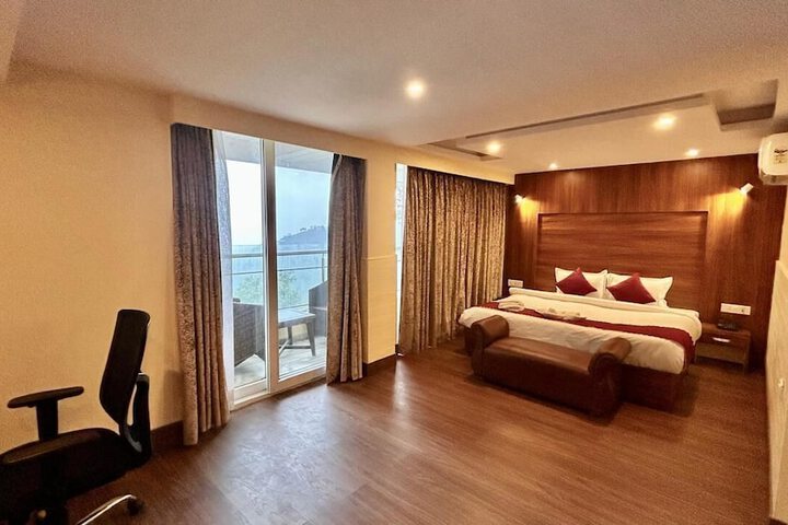 Room 20 of 64