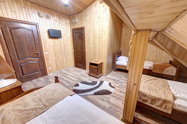 Room 28 of 51
