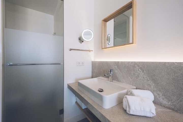Bathroom Vanities