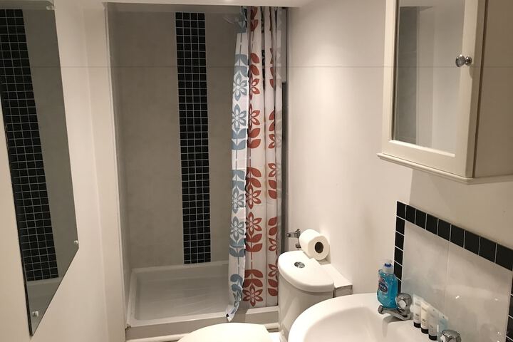 Room 48 of 69