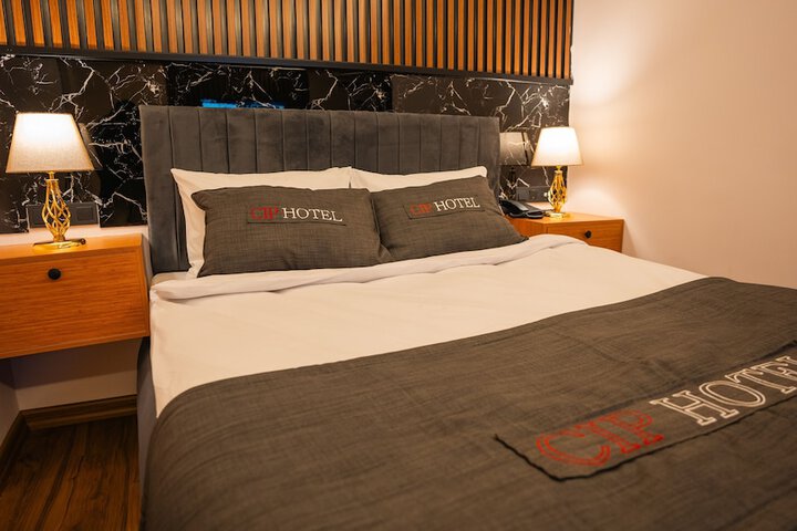 Room 42 of 86