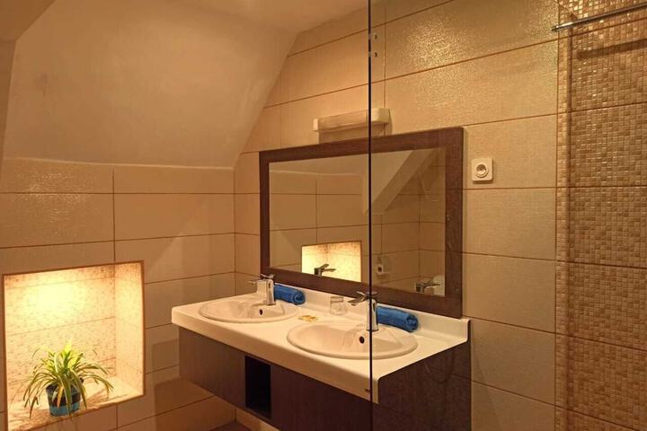 Bath Interior