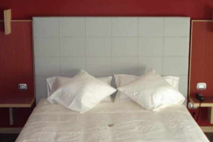 Room 38 of 70