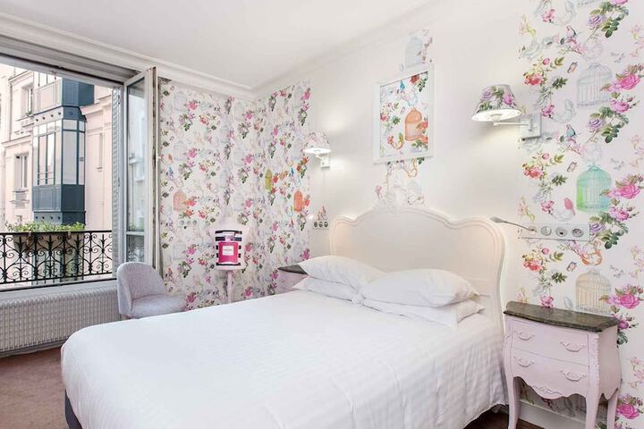 Room 10 of 51
