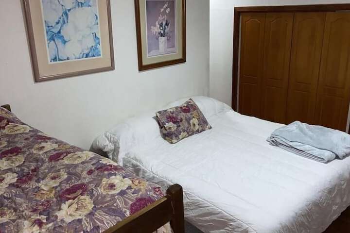 Room 32 of 95