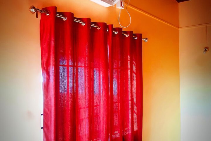 Room 2 of 13