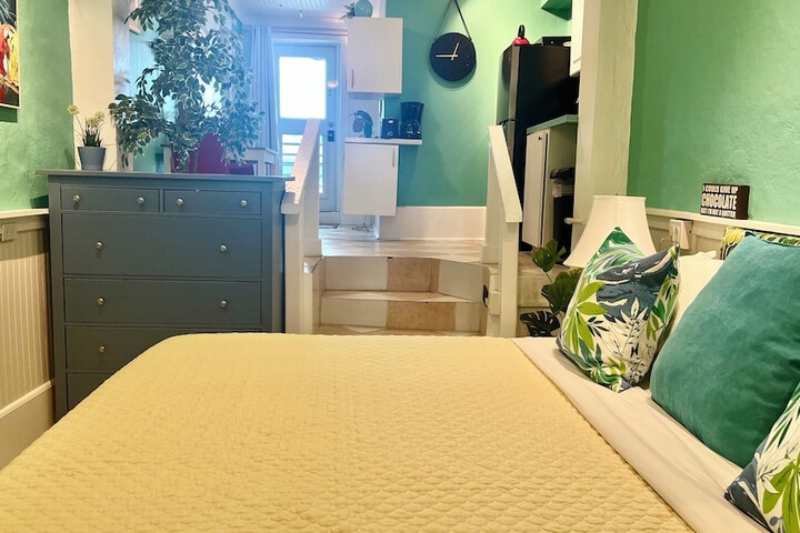 Room 21 of 309