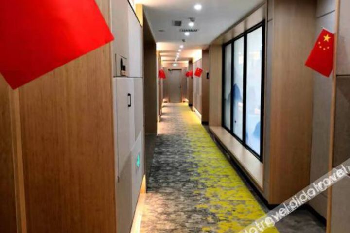 Hotel Interior 10 of 29