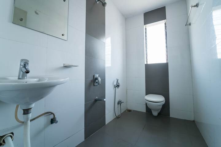 Room 35 of 55
