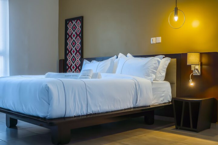 Room 6 of 22