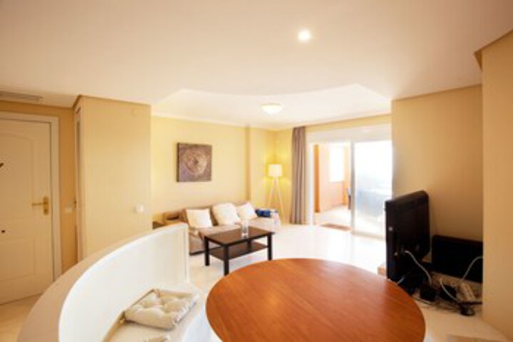 Room 3 of 13
