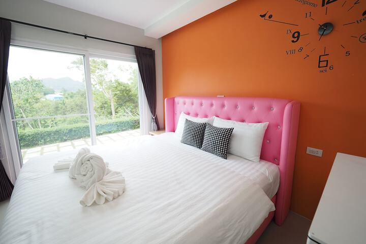 Room 9 of 57