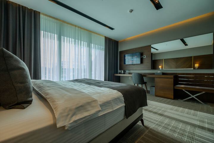 Room 10 of 59