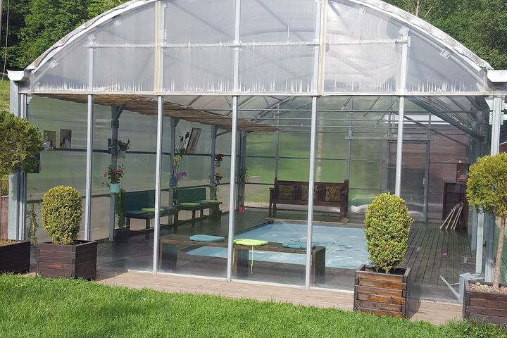 Pool 16 of 29