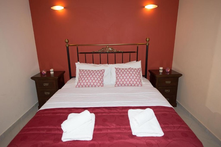 Room 5 of 22
