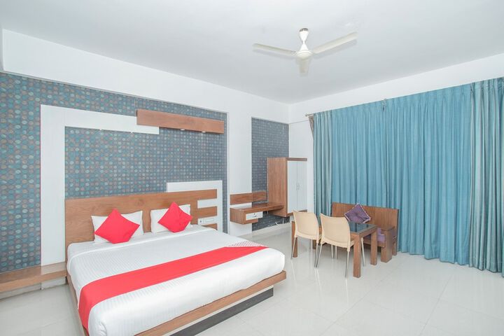 Room 18 of 27