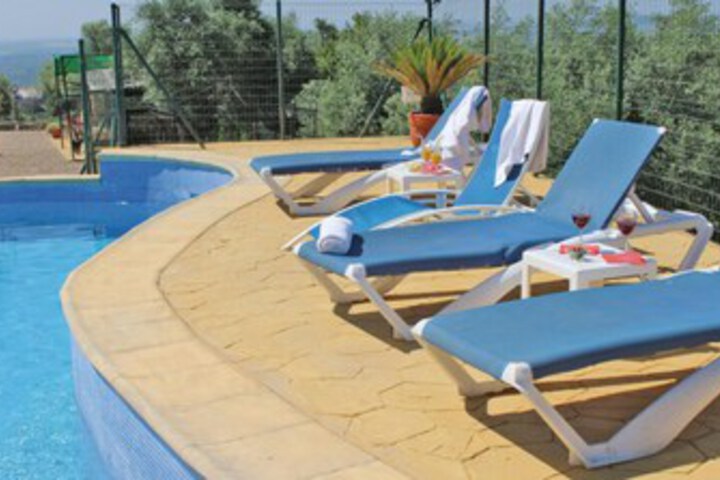 House With 2 Bedrooms in Hornachuelos With Wonderful Mountain View, Pool Access, Enclosed Garden