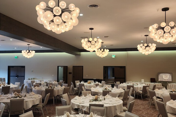 Ballroom/Hall 30 of 38