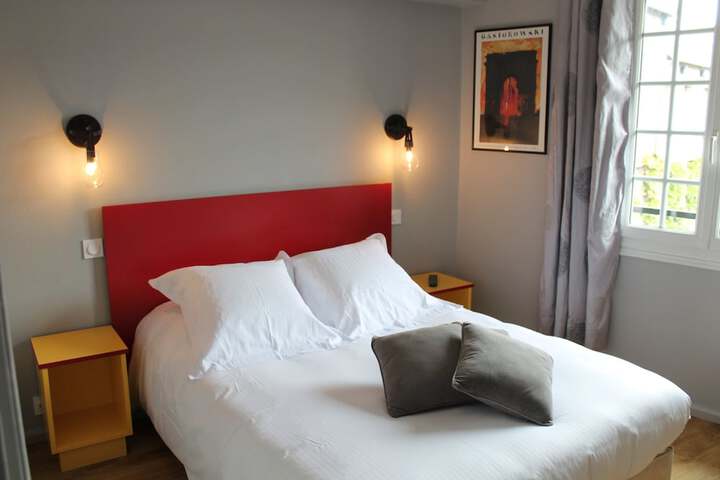 Room 3 of 58