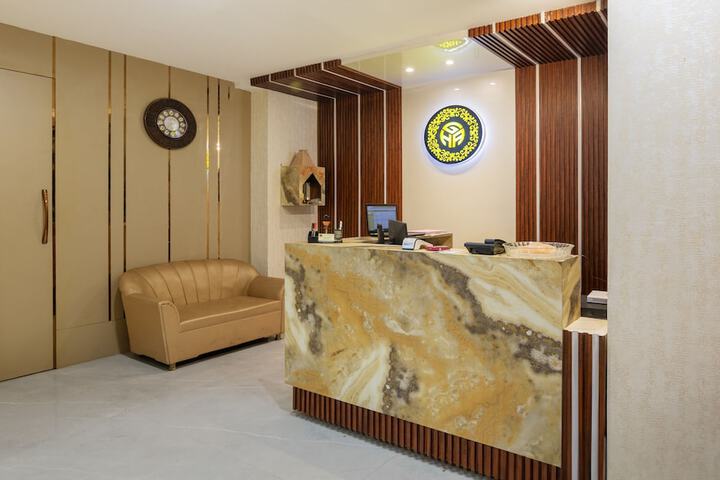 Hotel Interior 5 of 32