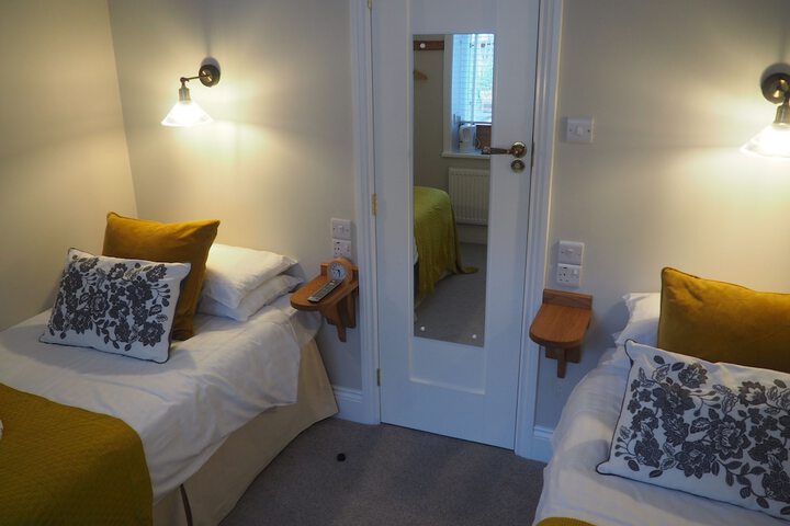 Room 3 of 30