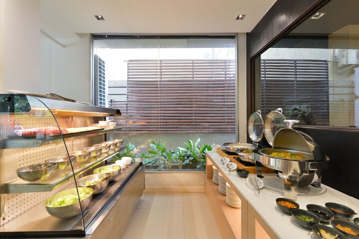 Dining 50 of 67