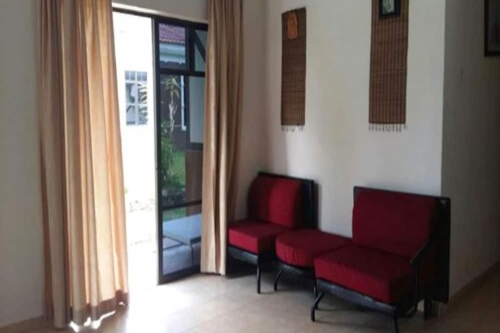 Room 14 of 49