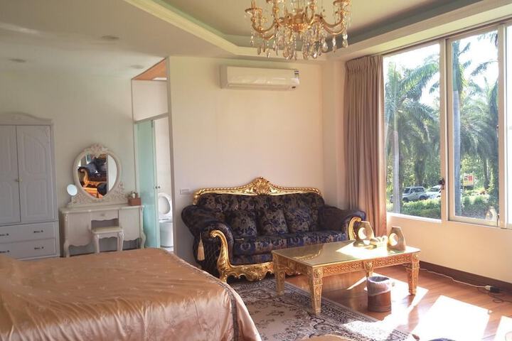 Room 15 of 58