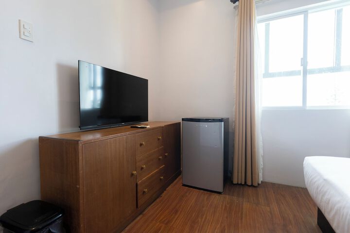 Room 27 of 44