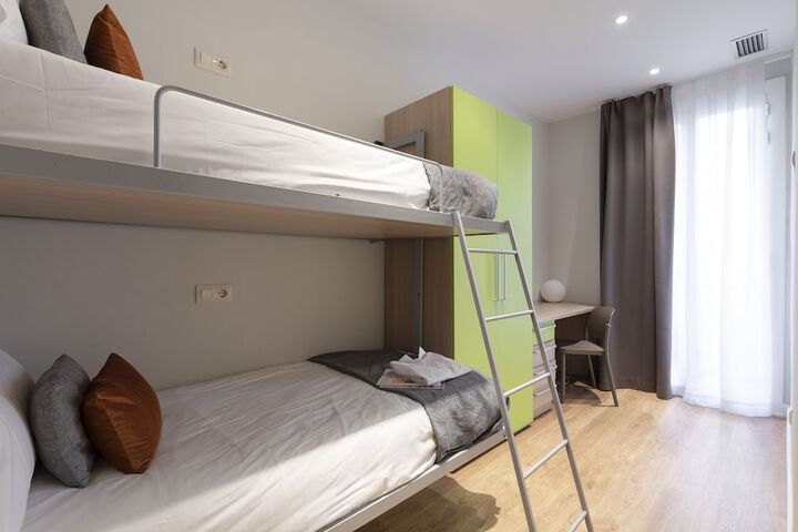 Room 3 of 55