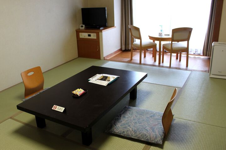 Room 12 of 71