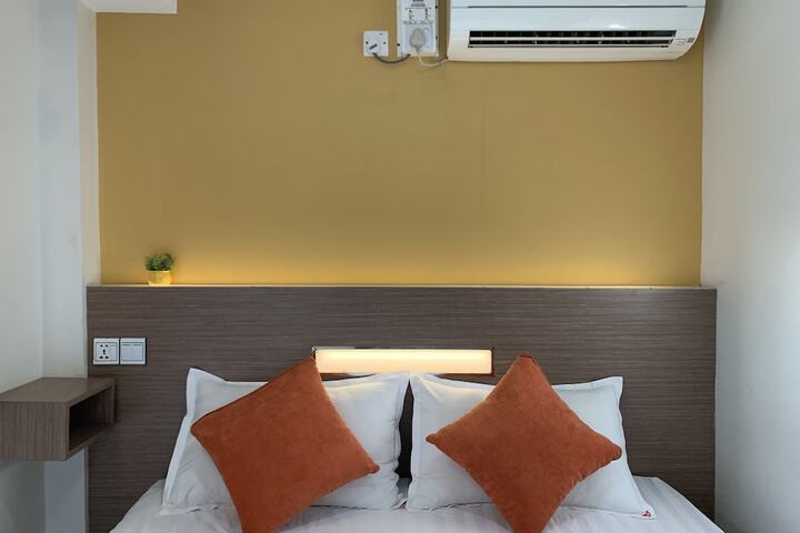 Room 21 of 58