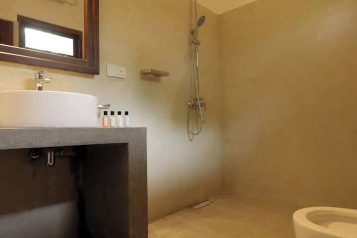 Room 60 of 90