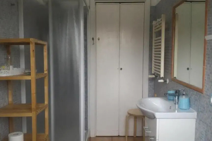 Room 3 of 3