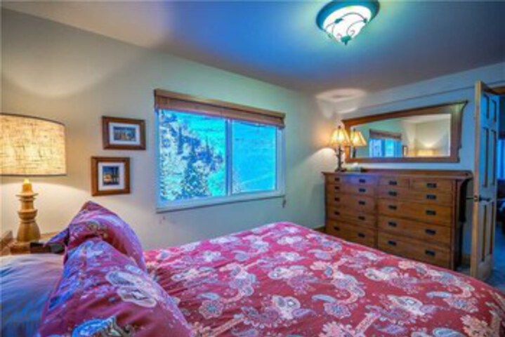 Room 22 of 30