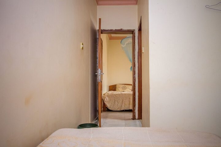 Room 10 of 47