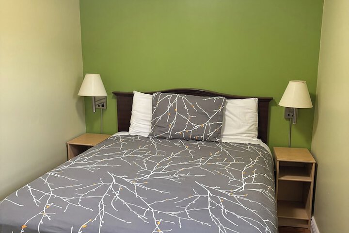 Room 65 of 118