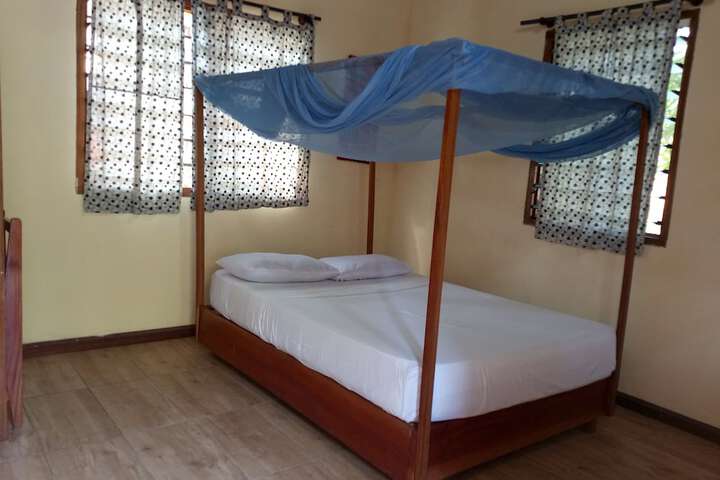 Room 19 of 78