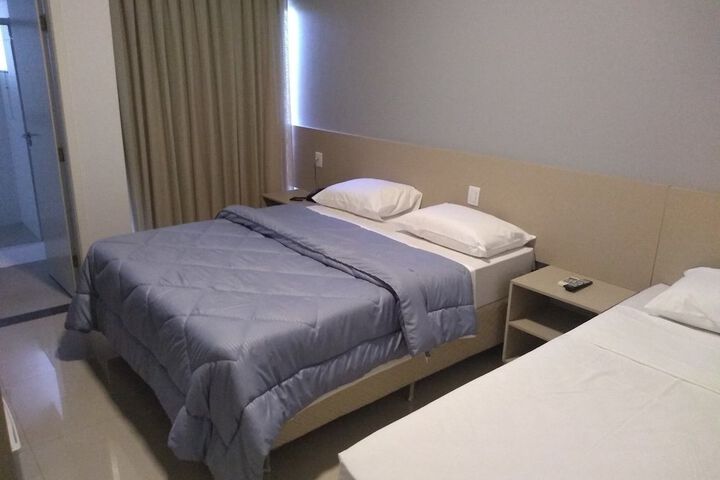 Room 3 of 9