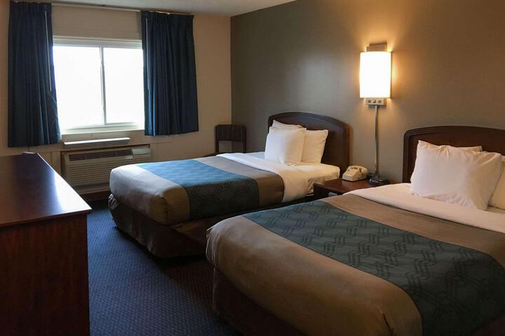 Double Accessible King Size Bed (8 of 13)
