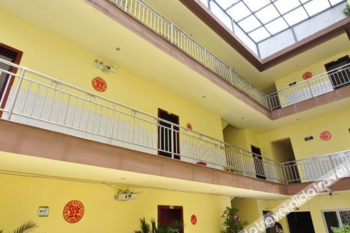 Hotel 1 of 20