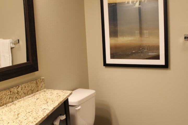 Room 15 of 32