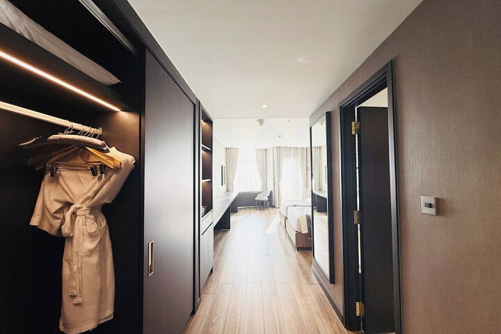 Room 26 of 60