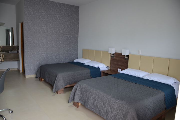 Room 3 of 13