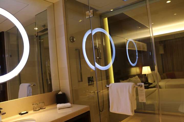 Clean Restrooms