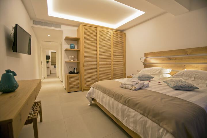 Room 14 of 85