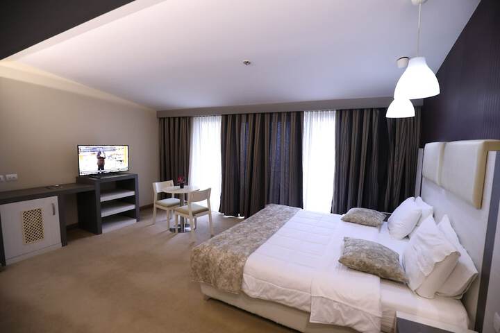 Room 19 of 86