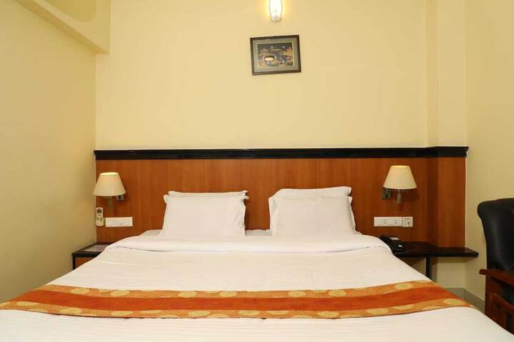 Image of Hotel Shrie Shannth