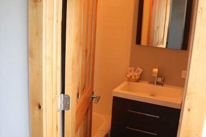 Room 72 of 87